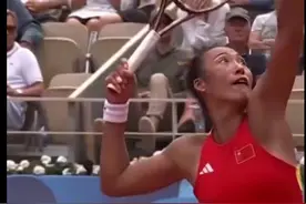 郑钦文为什么不去国家队训练视频封面