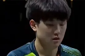 张本智和一上来就很凶，坚决不退台，连续的反手相持提速视频封面