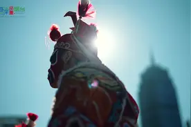 烟台红酒海岸艺术展演如约而至，一同见证这场艺术盛宴视频封面