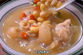 这个炖猪蹄骨酥肉烂太好吃了，关键做法非常简单，大人小孩都爱吃