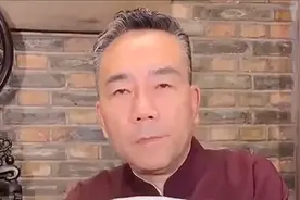 力挺杨议却遭反噬？条子哥直播翻车，3万观众齐呼下去尴尬落幕！