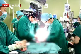 生命缘：女儿生完龙凤胎严重吐血，老母亲瞬间红了眼，心如刀割！视频封面