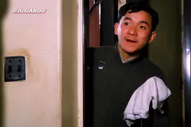 “骗你的，其实我那天用的是鸡蛋汤” #斯丹康 #包氏父子视频封面