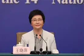 人社部部长：稳定和扩大就业任务繁重、承压前行视频封面