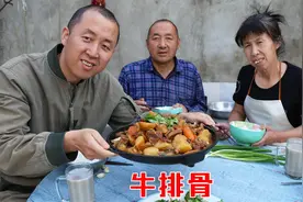 想吃肉了像我这样炖一锅牛排骨，软烂脱骨很入味，这也太香了