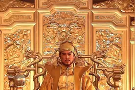 冉閔：殺胡令屠殺300萬胡人，卻保住漢族血脈，他到底是不是英雄视频封面