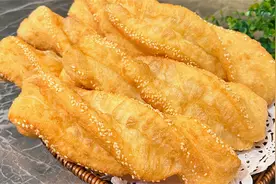 做油条，手法不对，再好配方也白费，学会这个做法，比买的还好吃