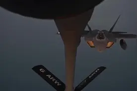 天安门最帅升旗手张自轩转业后，现状十分罕见，如今他后悔了吗？视频封面