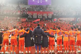 泰山队成榜样，中超技术分即将被泰超超越，中超三强需为名誉而战视频封面