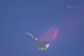 【印度光辉战机与国产枭龙，张召忠现场讲解，没对比没伤害视频封面