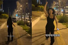 女生被男友惹生气扭头就走，一招完美卡点秒急眼，2个字让其破功