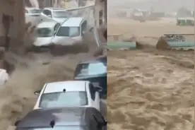 沙特遭罕见暴雨、冰雹侵袭：车辆被激流冲走 城市街道变汹涌河流视频封面