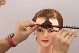 刘海倒着剪一招搞掂，那些不敢尝试的发型师们看过来