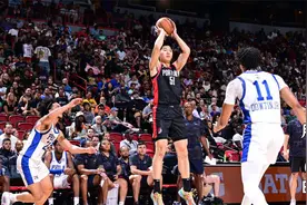 崔永熙夏联首秀！28秒狂飙两记无解三分+鬼魅抢断+华丽助攻，太帅视频封面