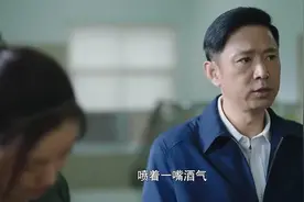 书记去贫困乡，要四菜一汤的标准，乡干部却整了一桌子菜视频封面