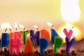生日最暖心短句八个字视频封面