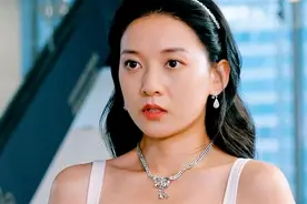 女孩嫁给一个普通修车工，怎料修车工是自己的总裁老板视频封面