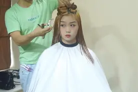 美女剪齐肩短发2