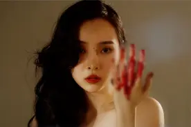 令人炸裂的三观，男子应聘男优失败，竟把气全撒在父母身上视频封面