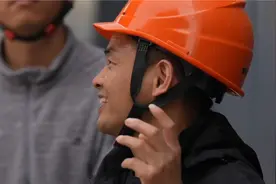 3D打印8米高建筑只需3个工人，经济实惠，但这建筑安全吗？视频封面