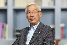 专家谈贫富差距的根源：生产资料和生活资料产权私有制的消失