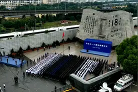 九一八事变爆发93周年：撞响14声警世钟，防空警报响彻全城