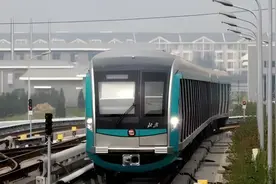 注意！北京地铁、汽车客运站、市郊铁路等运营有变视频封面