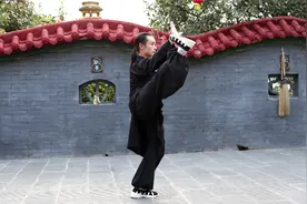 太极拳高蹬腿，如何提跨摆胯，才能把腿踢得更高，教你学习几招！视频封面