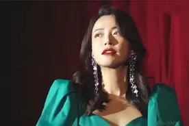 携10岁私生女找上门？霍汶希终于不藏了，大方公开与谢霆锋往事视频封面