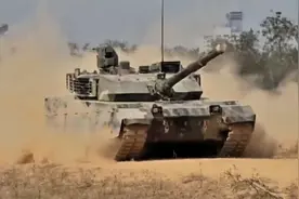 泰国网友热议中国外贸型坦克VT-4视频封面