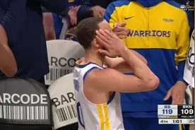 NBA精彩时刻：晚安布鲁克林！库里命中关键三分，做出晚安手势！视频封面