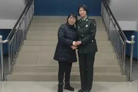 “张老师，现在换我来保护你！”张桂梅老师的学生郑重承诺视频封面