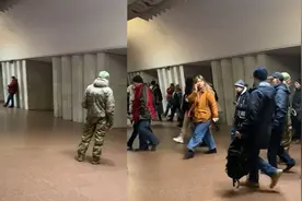 征兵征到基辅地铁?乌克兰征兵官蹲守在站台 紧盯进站列车车门视频封面