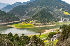安徽宣城泾县 皖南川藏线惨烈车祸  气囊弹出 S345 小溪人家视频封面