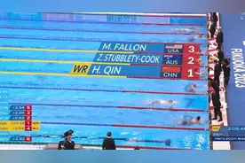 新蛙王诞生！覃海洋打破世界纪录，200米蛙泳夺冠，让美澳成背景视频封面