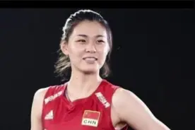 新一届中国女排今天开始在北京集训第一练！ (1)视频封面