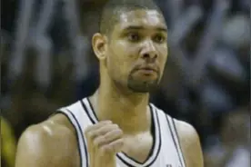 邓肯2003年有多强？单核夺冠，淘汰OK组合，决赛战胜基德！视频封面