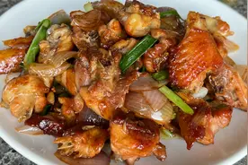 沙姜生炒鸡怎样做才能嫩滑鲜香，不用10分钟搞定出锅，实在太香了