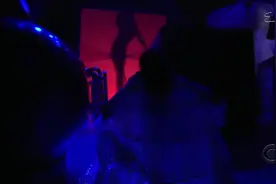 【对比向】 维密秀服二选一 之 披风演绎 你更喜欢哪一套视频封面