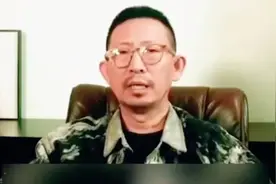 著名乐评人丁太升锐评杨坤老师的《泥巴》，点评犀利，一针见血视频封面