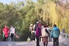 冷空气影响长江中下游等地 明天全国大部降水稀少气温回升视频封面