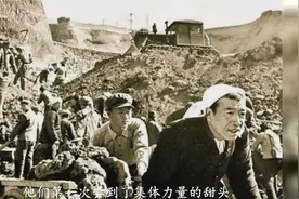 陈永贵问万里：真要分田单干？毛主席把农民聚拢在一起，不容易啊视频封面