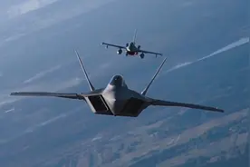 服役18年仍是世界最强，美军高调展示F-22战机优秀性能视频封面