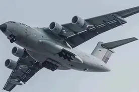 发动机终于走上正轨，运20B首次近距亮相，与运20A鲜明形成对比