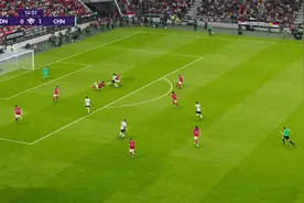 实况足球整活：印尼vs国足，神级跑位！王钰栋禁区内精彩破门！