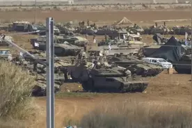 以色列在加沙边界集结军事力量 除主战坦克外,还有大型装甲推土机