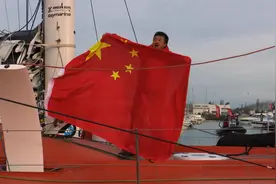 独臂船长征服航海珠峰：吃99天泡面，用24000海里证明人生无极限