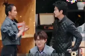 李健魅力有多大？李玟在后台大胆表白：你是伴我入睡的男人