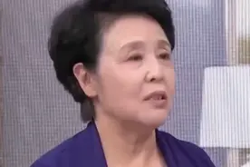 红豆可以入心，可用来清除心火，因此在烦躁时不如来一杯红豆沙