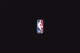 【2月17日NBA十佳球】欧文自抛自扣 杰威平筐空接视频封面